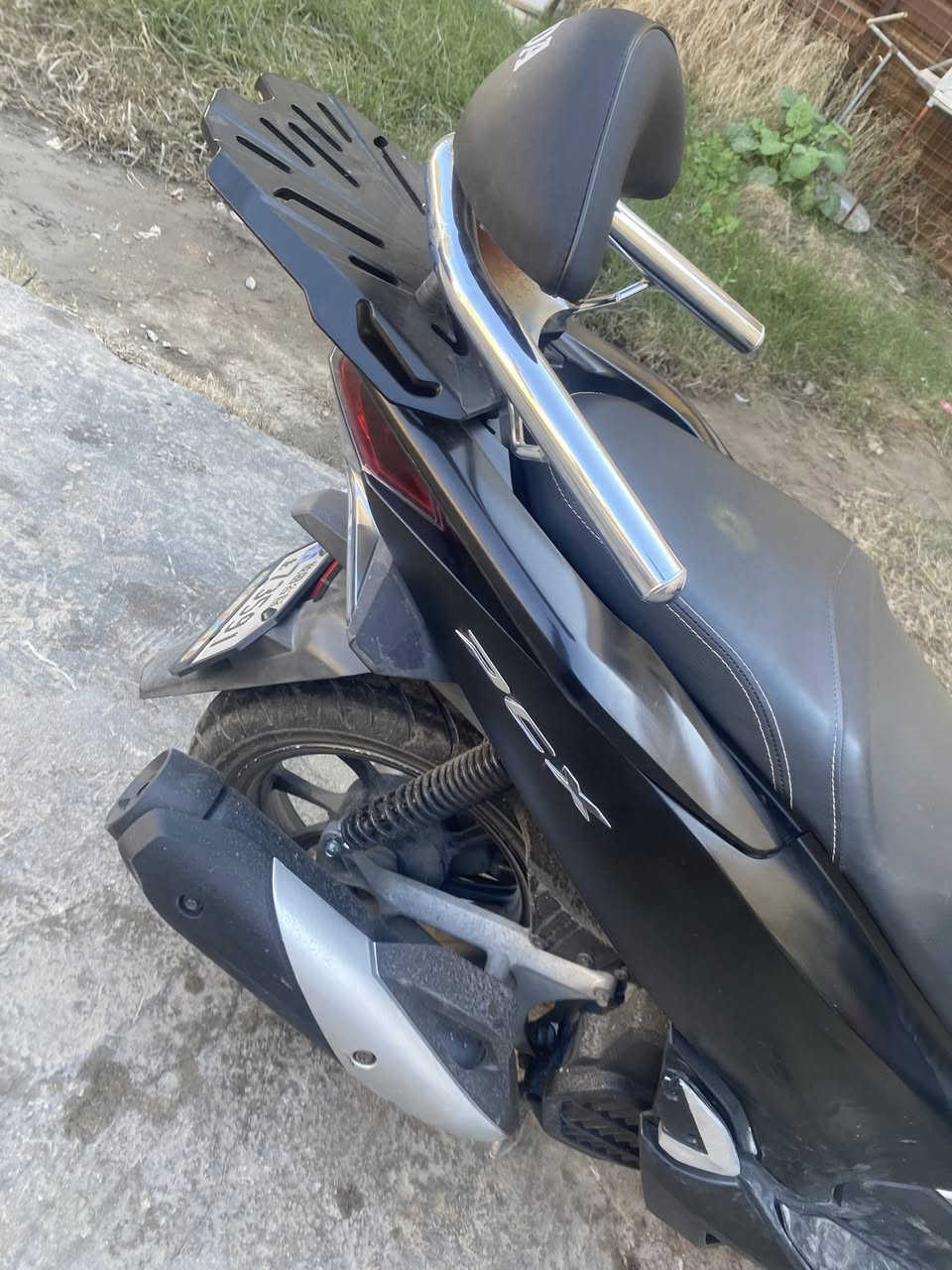 السلام عليكم بيسي اكس جيل ثالث كوري كفالة عنوان بغداد  عامة الرقم ***********
