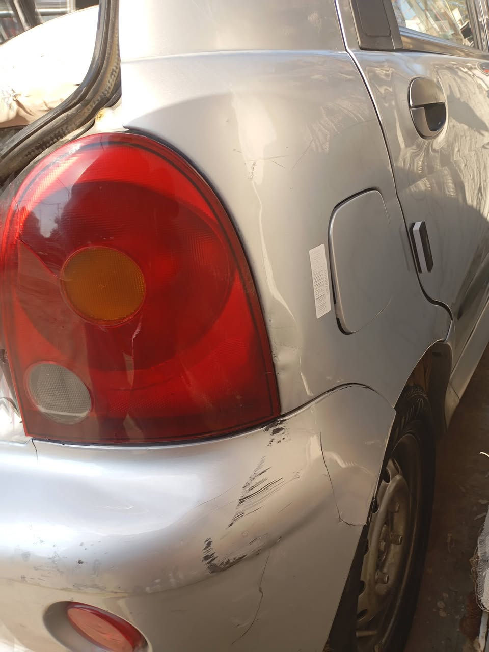 سلام عليكم سياره البيع كيو كيو سياره نضيفه كير مكينه خير من الله تايرات جديده صدر امامي وخلفي جديده سياره نضيفه السعر 35 وبيه مجال العنوان بغداد الحريه رقم الهاتف ***********
