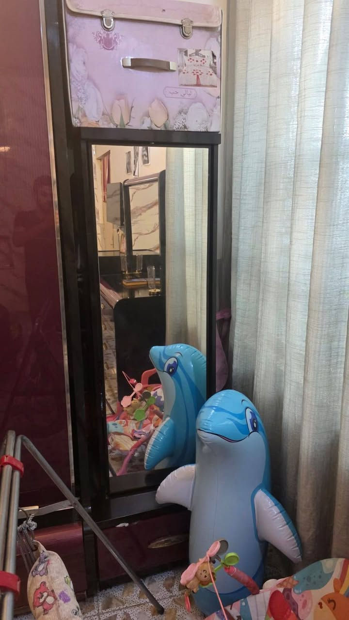 غرفه تركيه البيع نضيفه جداً مكانهة مدينه الصدر الحميديه سعر 500بيه مجال بيك بصيط ***********
