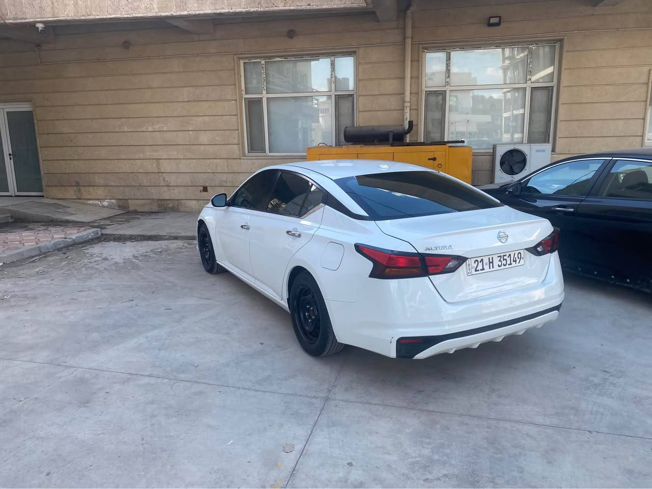 Altima 2020 
به كلين داخل بوه سه ياره كه مالي دوسته گير مه كينه ته قه و ره قه به شه رت 80mi رؤشتوه موا سه فات S سعري ١٤٩ كه لاو معامه له 
1N4BL4BVXLC221887 السليمانية, العراق


**إذا كنت صاحب هذا الإعلان وتريد حذفه لأي سبب، رجاءا أرسل رسالة إلى الدعم الفني**