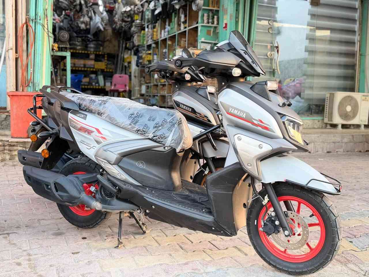 ســلام عليڪم 🤝
⭕️YAMAHA ZR  2025
🩸مكفوله بحاله الوكاله 🩷
‎
‏‎للاستفسار ***********☎️ ‏السماوة الحيدريه .شارع المحافظه ‏‎متوفر🟥بيع🟥شراء🟥مراوس🚦اقصاد⭐️

