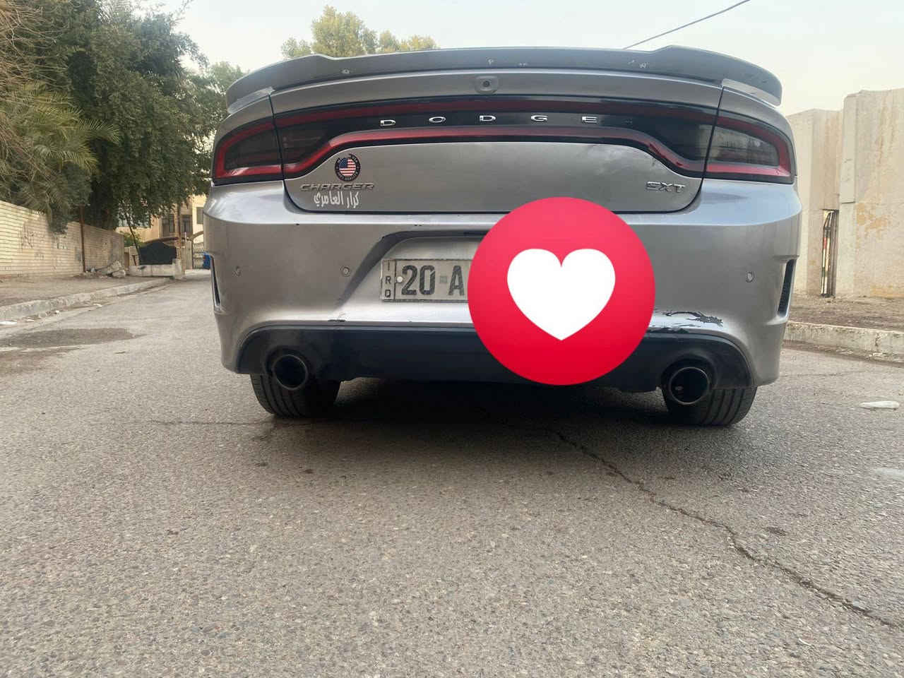 السلام عليكم 
جارجر للبيع sxt
المديل / 2018
الظرر دعاميات الأمامي والخلفي 
تخم تاير جديد 
الكير والمكينه كفاله 
تبريد خير من الله 
رقم ديالى انكليزي 
السياره بسمي وشرط التحويل 
صور الحادث موجوده بالمنشور 
السعر / 175 وبيها مجال 
مكاني بغداد حي القاهره 
الاستفسار اتصل ( *********** )
