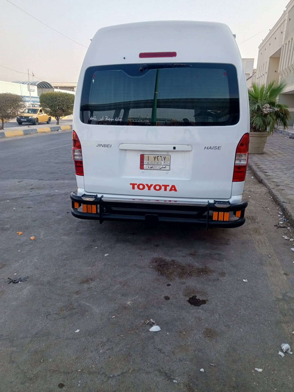 سلام عليكم جنبي موديل ١٢ تبديل جنطه بيها صبغ قليل دوشمه ومكينه تبريد كله جديد رقم مثنى باسمي سعر 115 وبيها مجال *********** مكان سماوه
