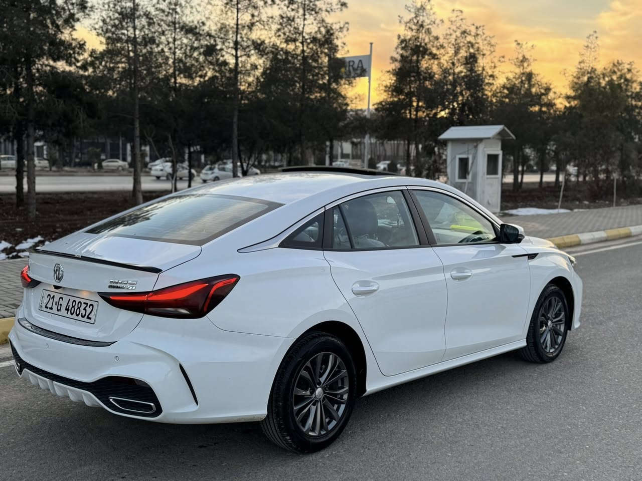 ئێمجی جیتی 2024 
شکڵ تازە 
فول مواسەفات 
بێ بۆیاخ بێ سارد بێ شوخت سۆنەرم داناوە 
11 هەزار ڕۆشتوە 
سعری 119 گەڵا 
***********
