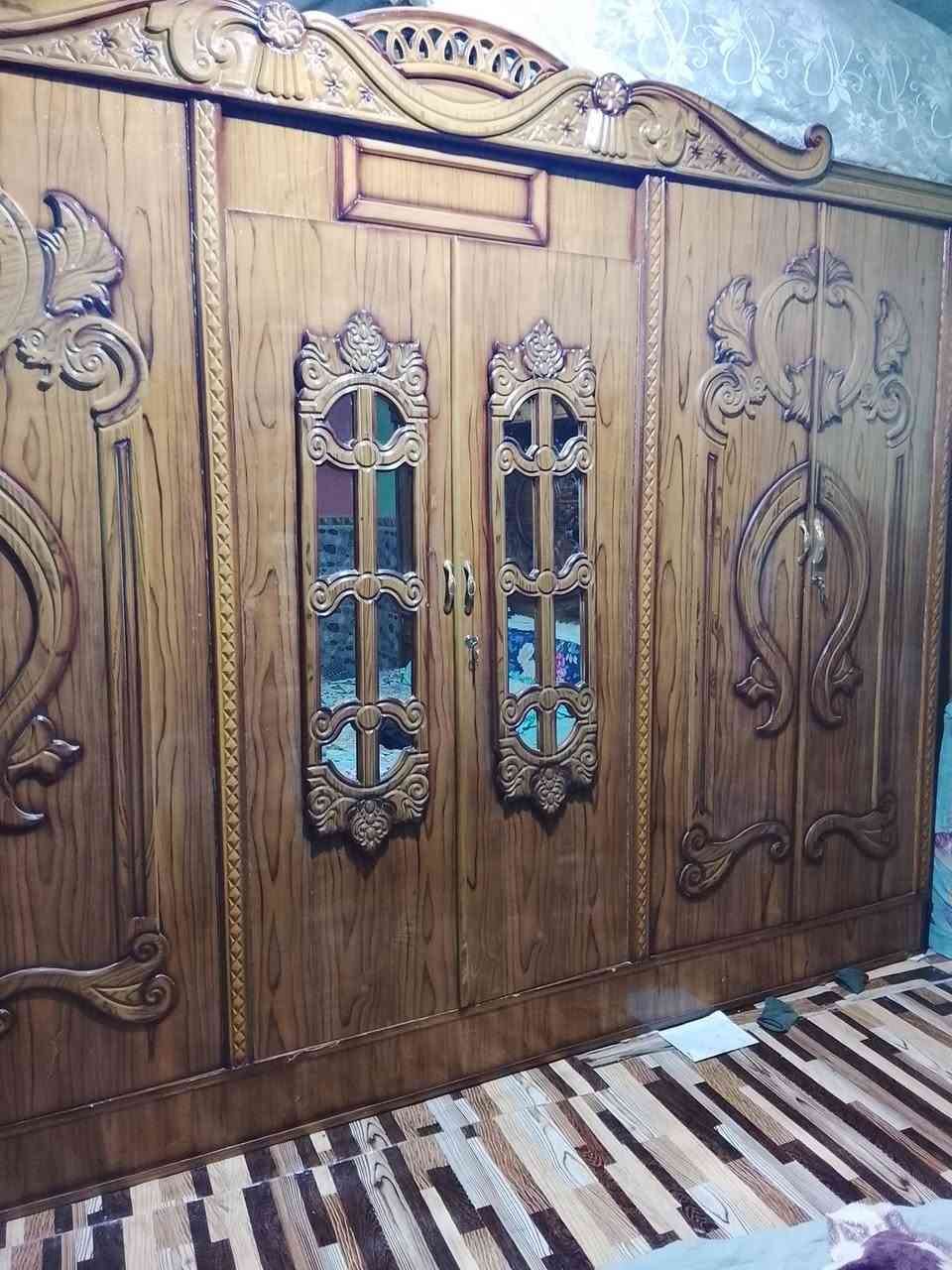 غرفه للبيع صاج سته بوب استعمال قليل المكان القرنه الشرش*********** السعر مليون و350
