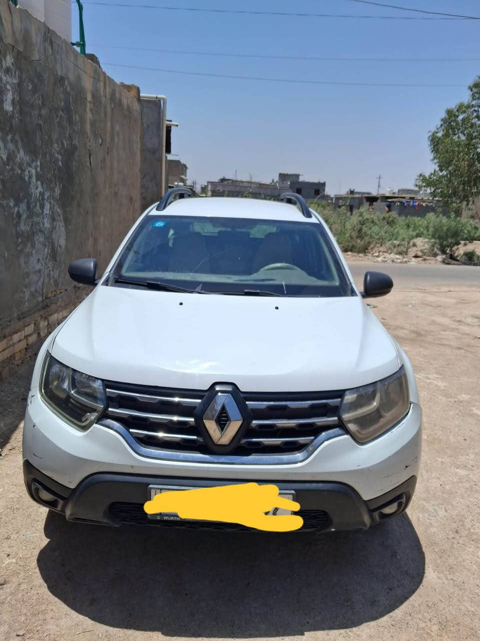 رينو داستر 2019 السيارة حره سنوية جديدة رقم انكليزي السيارة بيه بارد ومكفولة من الصبغ مكينه كير جدد تبريد كله جديد السيارة مال بيت ما ماشية هواي 
السعر 87 
*********** البصرة, العراق

