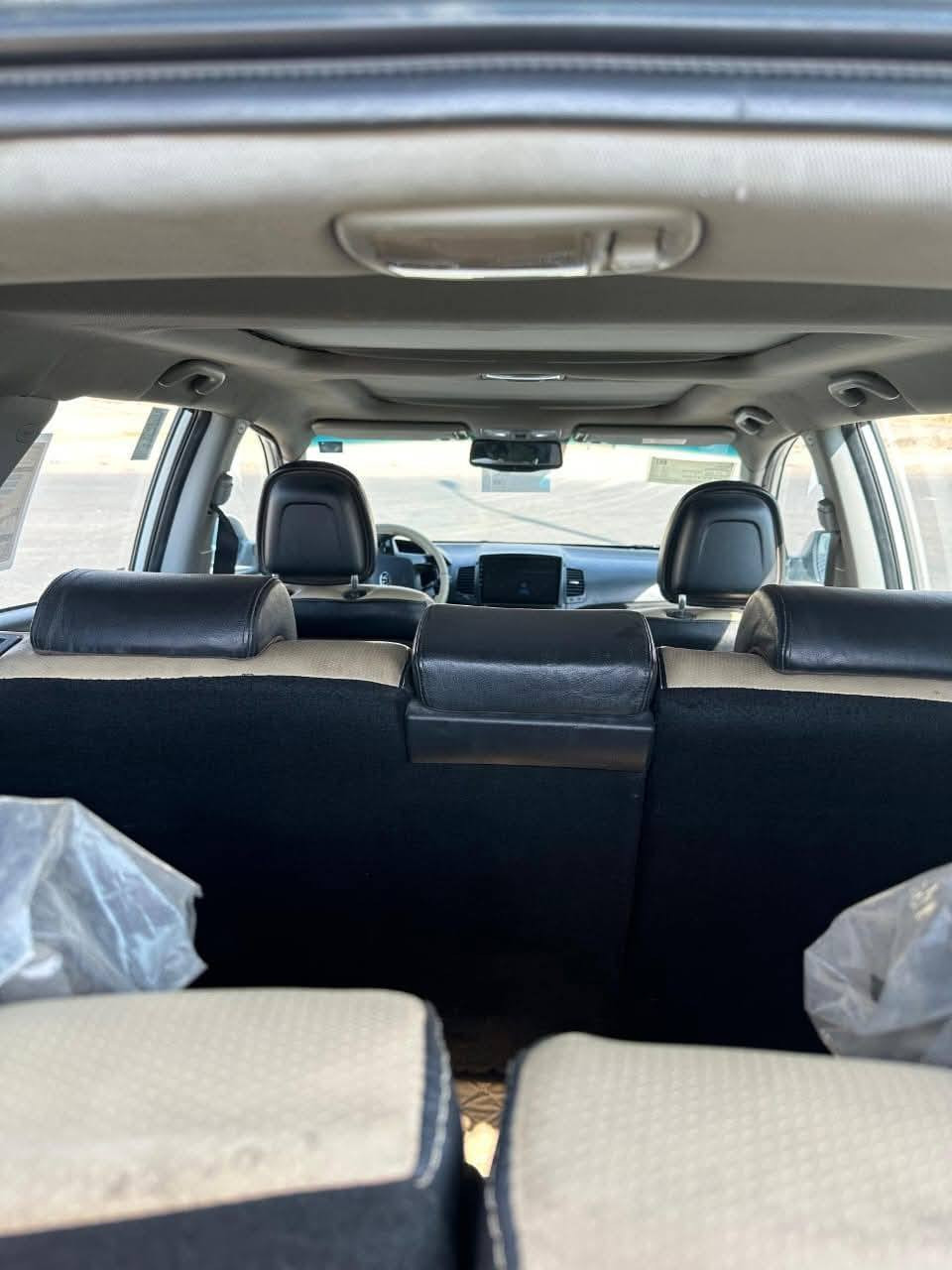 سورنتو خليجي مكفوله فول مواصفات واحد على واحد 6 سلندر  رقم بغداد بأسمي السعر 150 تواصل عالرقم ***********
