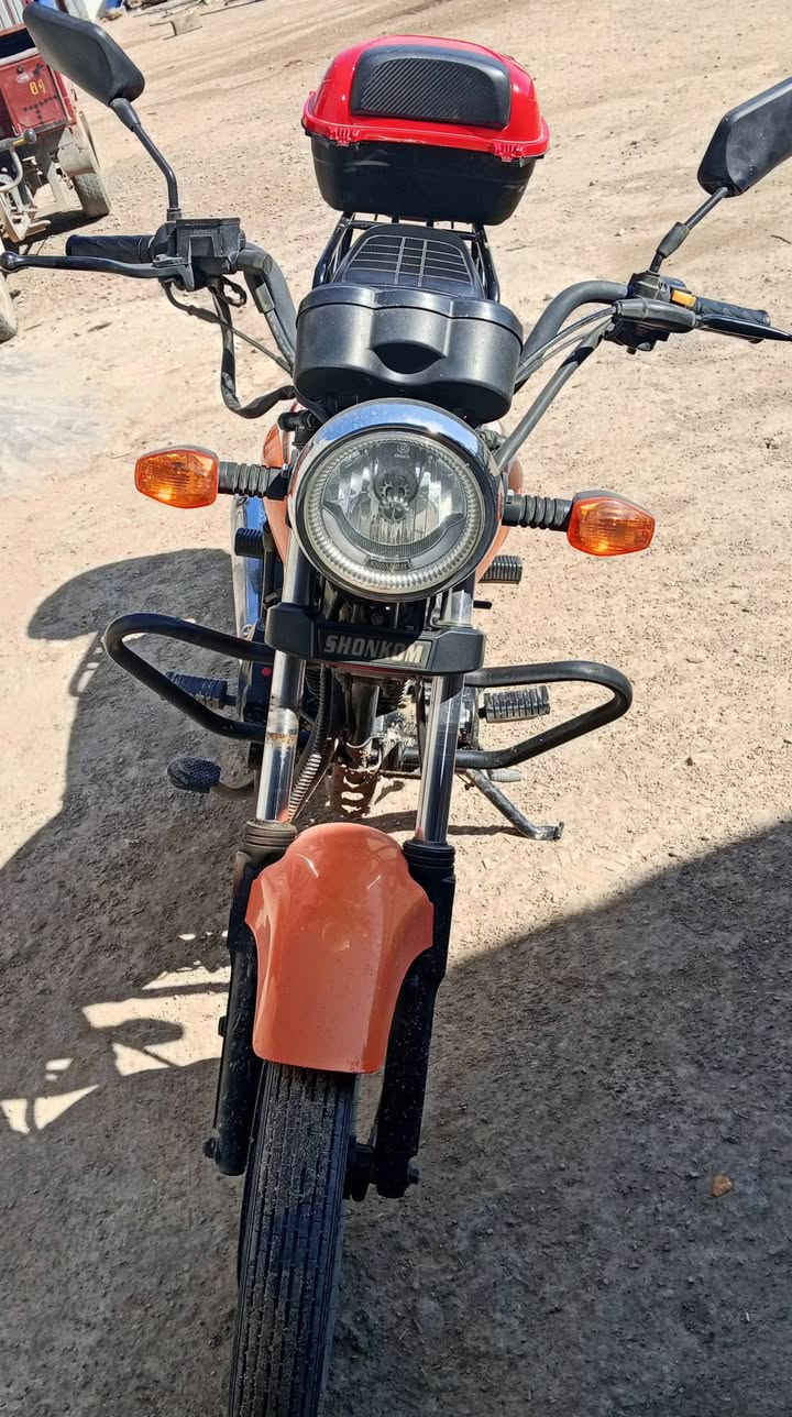 السلام عليكم دراجة شاينك للبيع مكفله كفاله عامه سعر 800وبيهه مجال مكان ديالى بعقوبة  تقاطع الساده الاستفسار عل هاذا الرقم ***********
