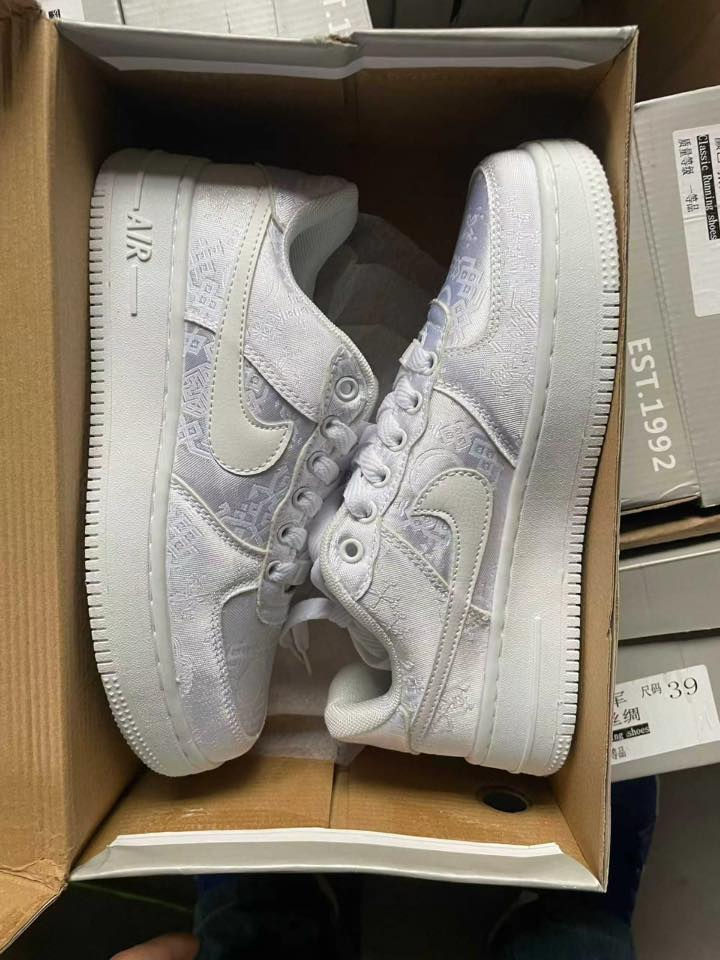 الكميه 1000زوح 
المقاس 39-44
السعر 2.5$ فقط
مكس شوز
خامه جيده جدا معلب

#StockInChina #استوك_في_الصين #بضاعة_استوك #استيراد_من_الصين
#جملة #تجار #بيع_وشراء #عروض_استوك
#العراق #مصر #الاردن #لبنان #سوريا
#ليبيا #تونس #الجزائر #المغرب
#السودان #اليمن #فلسطين #موريتانيا


**إذا كنت صاحب هذا الإعلان وتريد حذفه لأي سبب، رجاءا أرسل رسالة إلى الدعم الفني**