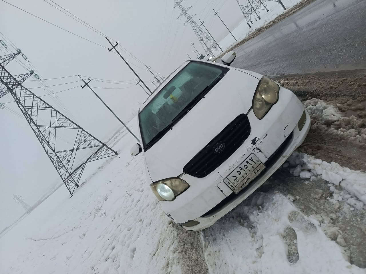 ‏ما شاءالله.🌟
‏BYD  2012 🌺
‏ . نموونە لە جوانی. . . . 
‏بیانو بڕە. . تاقانەیە 🌹🌷
‏بۆ فرۆشتن یان گۆڕینەوە 
‏فول مواسەفات. . . 
‏گێڕ و مەکینەی لانسەر 
‏مەسروفی چاکی لێکراوەو کراوە بە نموونە ما شاءالله
‏هی مەعرەز چی نییە و تاقانەیە هی ژێری خۆمە 
‏سەنەوی پلاستیک
‏ئۆتۆماتیک و عادی 
‏ناو زەرد 🌾
‏تەبرید لەگەڵ سویچ ❄
‏جام کارەبا
‏پاتری تازە 
‏پێشی تازە گۆڕاوە و چرکەی تیا نییە 
‏تەقە و ڕەقەی بەشەرت
‏قفڵ مەرکەزی 
‏شاشە ایپاد 
‏
‏سعر ٤٣ گەڵا و معامەلەیە برایانە. . . 
‏ئەگەر موشتەریت نامە بنێرن بەڕێزان ژمارەی خاوەنیت بۆ ئەنێرم. . . 
‏


**إذا كنت صاحب هذا الإعلان وتريد حذفه لأي سبب، رجاءا أرسل رسالة إلى الدعم الفني**