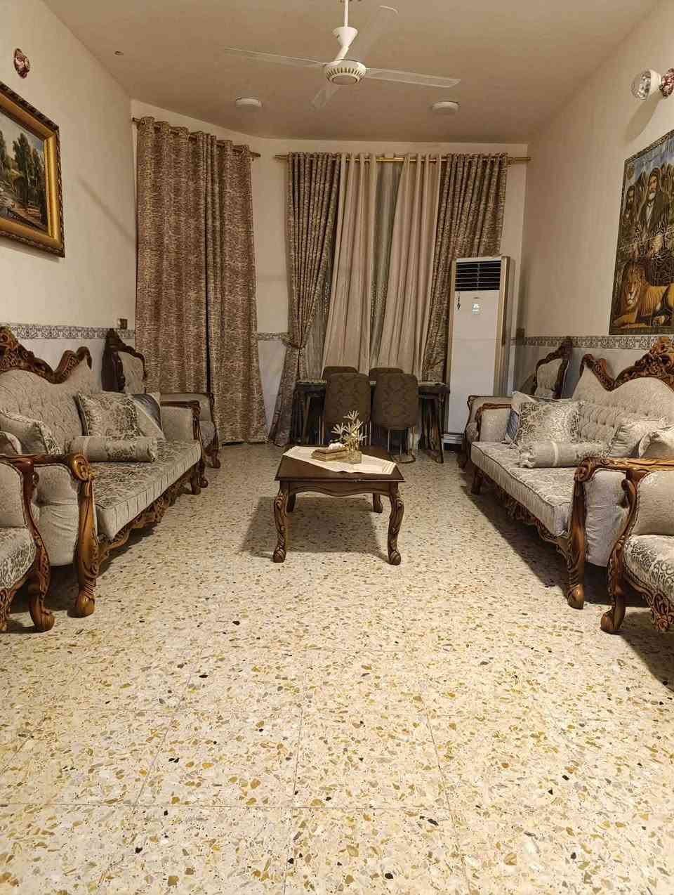 دار للبيع (ركن) البكرلي الرابعه فرع الشيخ علي الحميري ابو جنان
200 متر طابق واحد مطبخ وصاله وهول وغرفتين  شارع 10 متر للأستفسار الاتصال على الرقم ***********
