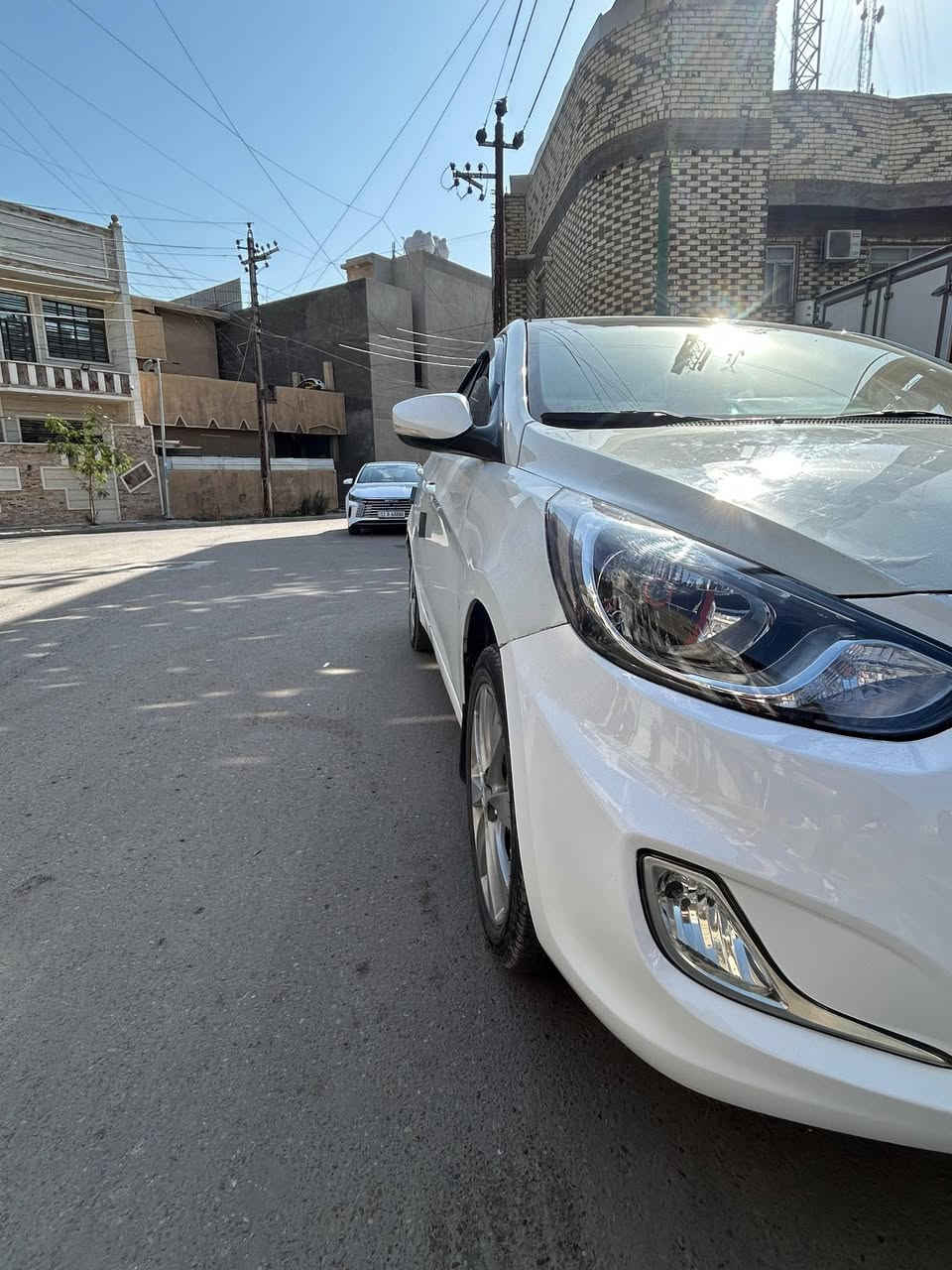 السلام عليكم
هونداي اكسنت خليجي
موديل 2012
كير مكينه كله بشرط
سياره كامله من كل شي حداديه كله جديده 
بيه مكانت بارد + صبغ بسيطات 
السعر 88 وبيه مجال بسيط 
مكاني السايره بغداد الوزيريه 
تحويل وين ميعجبك 
***********
