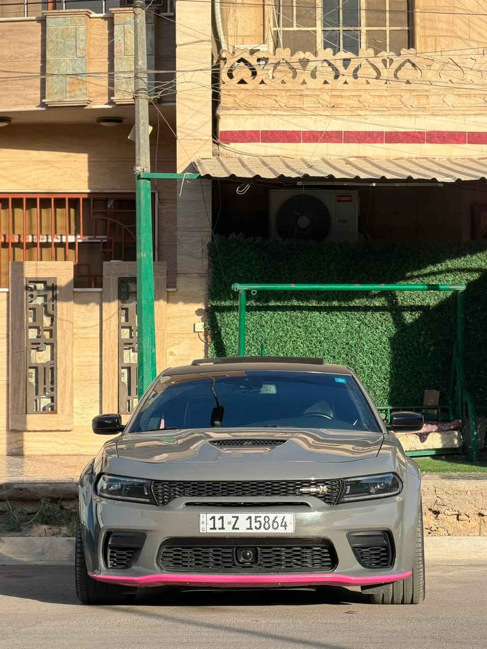 سلام عليكم للبيع فقط
دوج جارجر سكات باك وايد بدي اصل 
موديل 2023 
ماشية 20 الف مايل 
فول الفول لون سمنتي 
حادث جاملغ جهة يمين راجع بارد وربع البنيد صبغ فقط 
كفالة شواصي ولغود 
الموصفات 
رادار امامي خلفي جانبي 
فجوج 6 بستم 
فتحة سقف 
تنتة تكم كنتارة
كشنات جلد كنتارة حار بارد 
دركة كهرباء + حار بارد 
خزن ميموري 
تكم تاير جديد مشلن ايطالي 315 امامي خلفي 
سستم سماعات هارمن كاردن 
وباقي مواصفات المعروفة 
رقم بغداد بأسمي 
مكانها بغداد حي تونس 
لمعرفة السعر خاص او الاتصال على الرقم التالي 
***********
