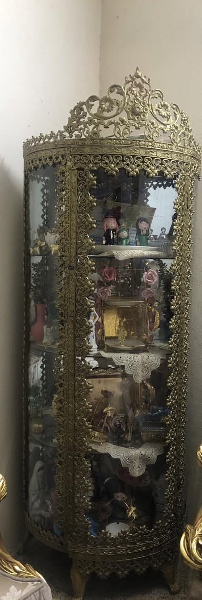 سلام عليكم للبيع بالشعب جديده كلش ونظيفه 150 للاستفسار ***********
