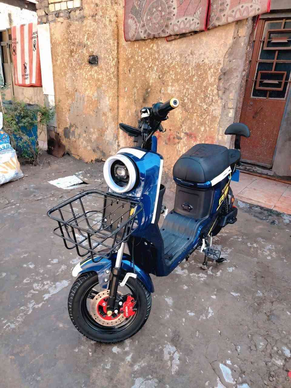 دراجه ار9 سحن مديل 2025
السعر 400 قفل
المكان بغداد الجديده
واتساب فقط


**إذا كنت صاحب هذا الإعلان وتريد حذفه لأي سبب، رجاءا أرسل رسالة إلى الدعم الفني**