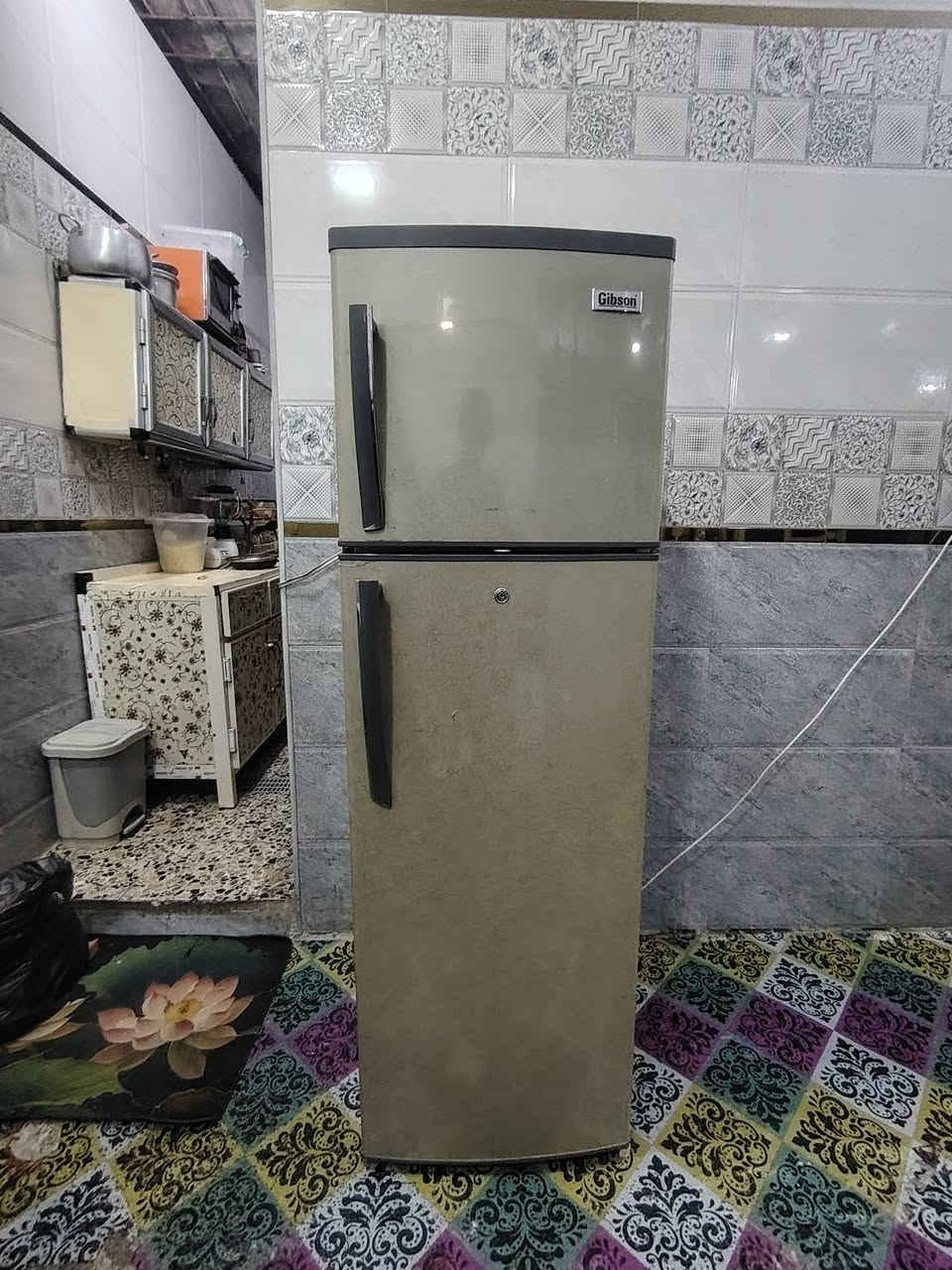 سلام عليكم ثلاجه للبيع فول تجميد جديده بمعنى الكلمه فريز مو بخاخ فول مواصفات العنوان بغداد مدينة الصدر ***********
