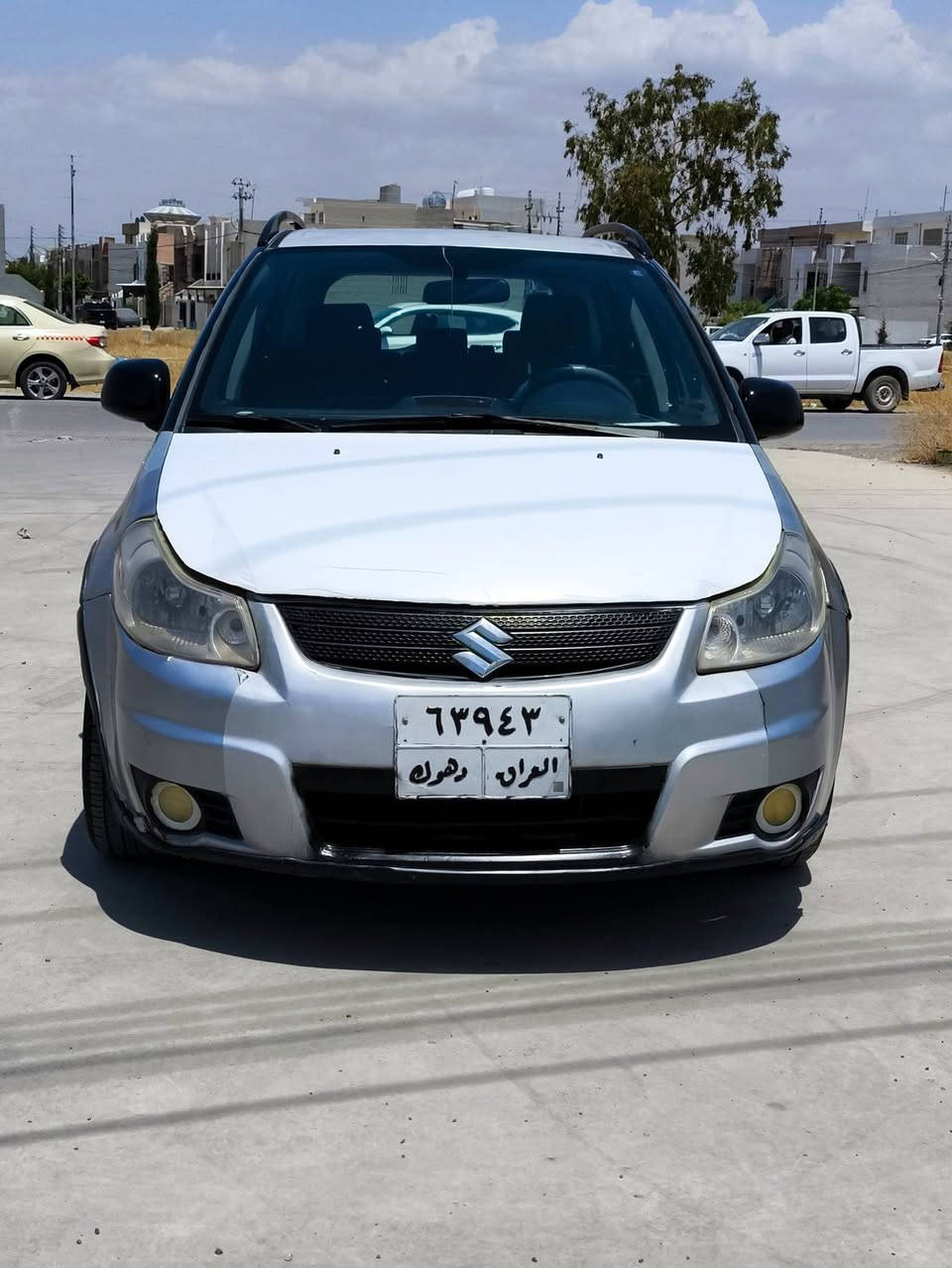سازوکی SX4  مۆدیل 2008  تۆماتیک  
گێڕ و مەکینە و تەبرید بەشەرت
 تەحویل و  غەڕامە بەشەرت‌ بەناو خۆمە
  سەنەوی  بەسەرچووە 
 مواسەفات: 
 مەکینە گەورە و  ABS و شاشە ئایپاد  و دژە خلیسک و   وگێڕتۆماتیک و  سوکان ڤۆلیۆم  و چوارجام کارەبا و     و قفڵ مەرکەزی  ...
ڕەقەم دهۆکە و لەشاری هەولێرە 
 تەنها سێ پارچەی پیشەوەی سبوغە
 وچوار تایەی تازەی لەژێردان 
سعری 43 وەرەقە و مەجالێکی کەم

***********
