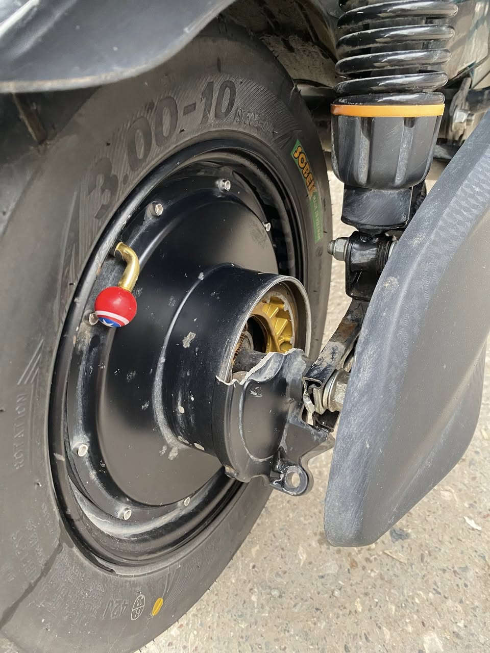 ماطور سكنس شحن للبيع
نضيف شاصي وايرمنيه تايرات كلو جديد بس بس كسر بل فالنجه مال بنز الخلاف 
السعر 550 وبي مجال مكان موصل 

خاص مفتوح


**إذا كنت صاحب هذا الإعلان وتريد حذفه لأي سبب، رجاءا أرسل رسالة إلى الدعم الفني**