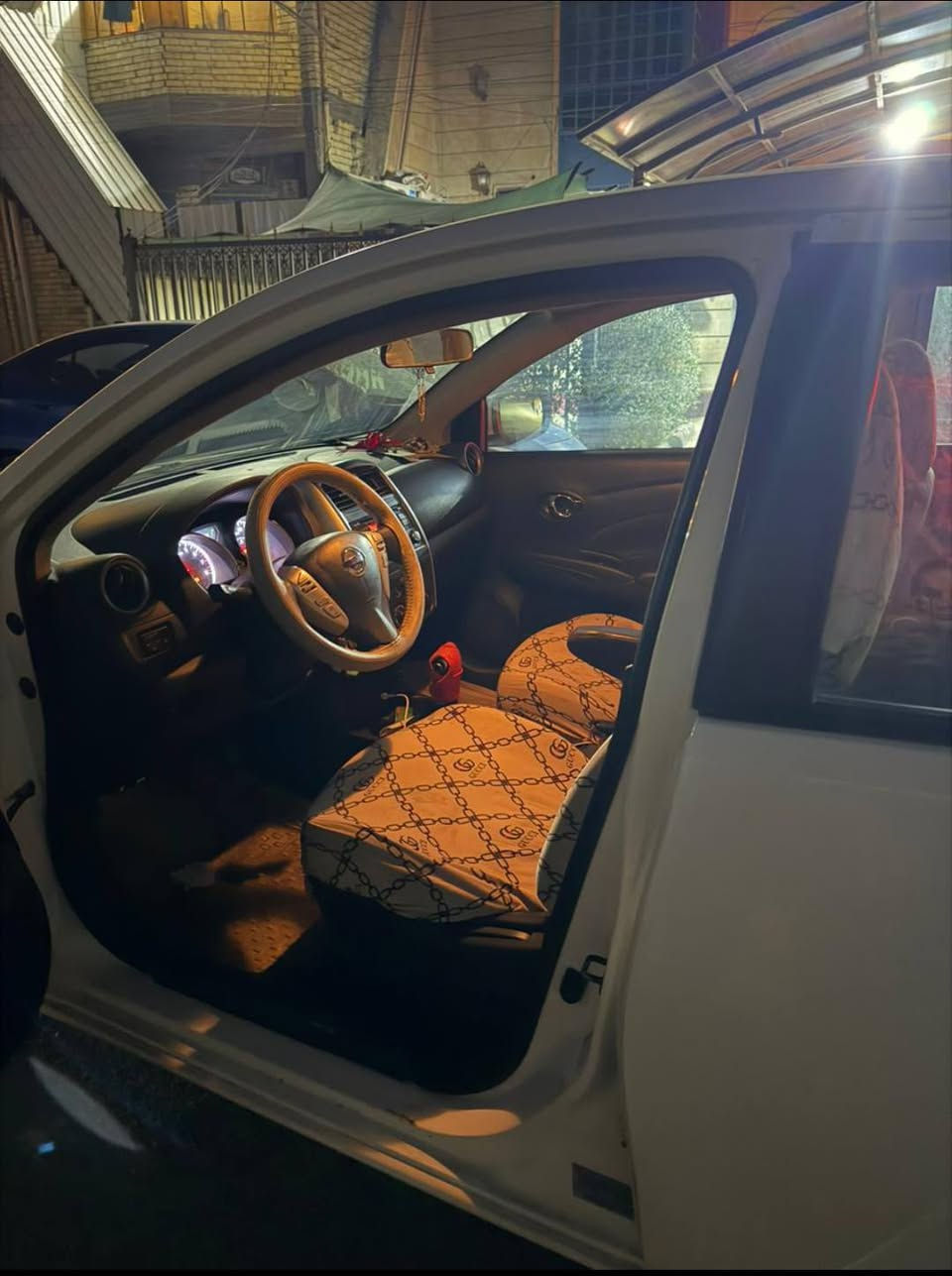 نيسان فيرزه موديل 18بيها حادث جاملغ يم قبق البانزين صابغ الدعميات جماليه رقم ربيل بغداد البنوك ***********
