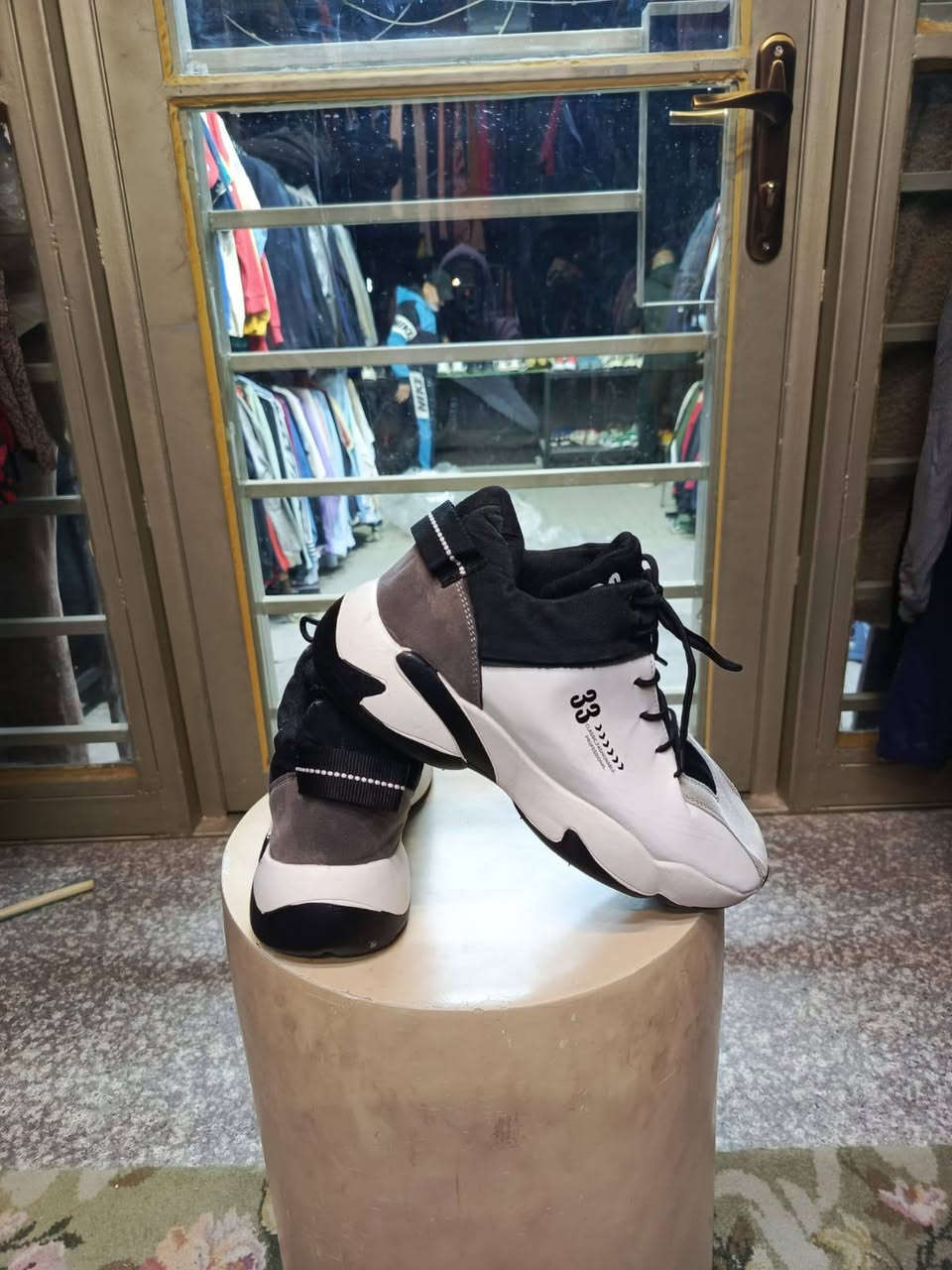 تم وصول وجبة جديده من الاحذيه ماركات الباله الاصلي متوفره بمحل ابو محمد  اسعار مناسبه 🔥🔥
العنوان حي الخضراء مقابل جسر الشهيد ابو بكر السامرائي 
للحجز او الاستفسار :***********
