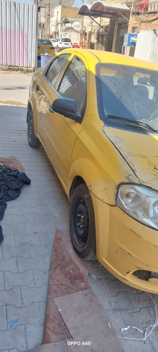 افيو 2007 ابيع كومت حديد سياره متروكه كله شغاله بس محرك بي صوت ماعرف شبي 15 ورقه مكان سياره نجف ***********
