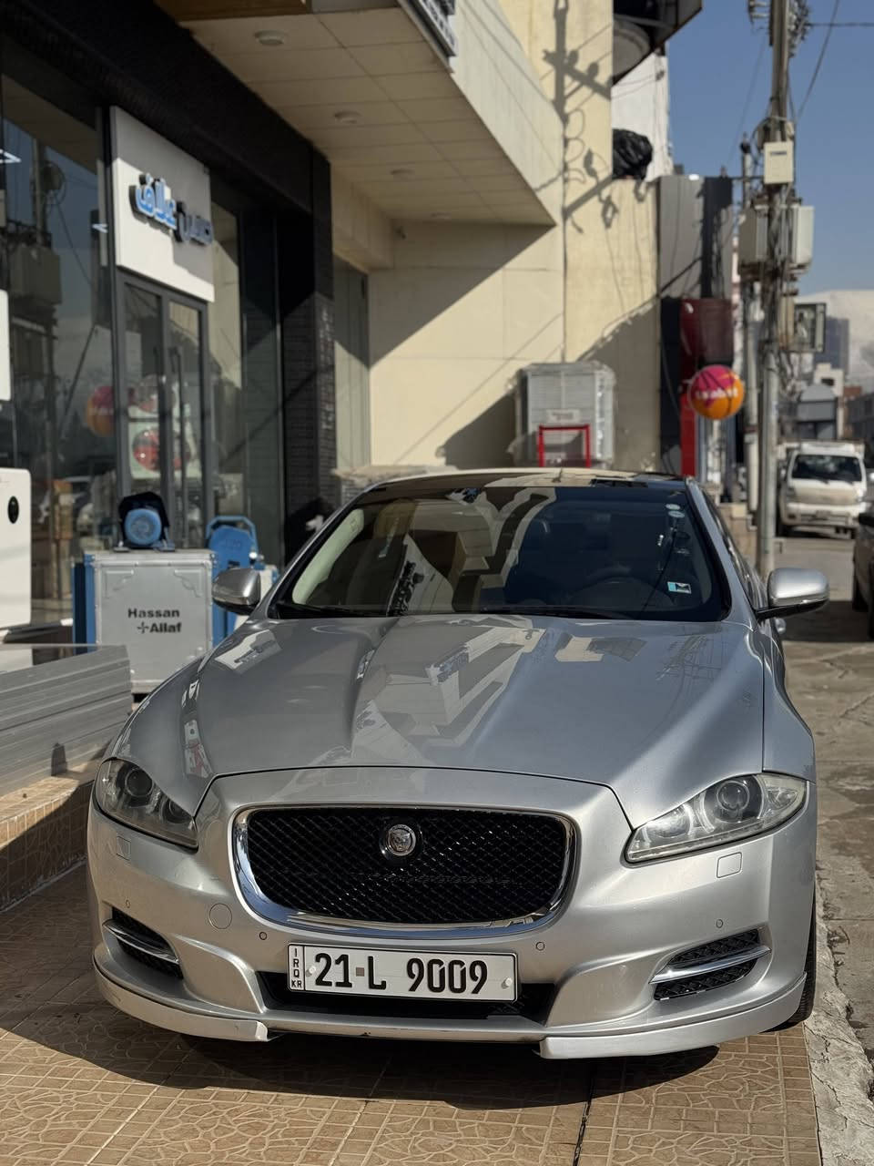 جاكور للبيع VIP XJL V6 سوبر جارج وكاله سردار
للاخير ١/١  موديل ٢٠١٣ خليجي وكالة سردار رقم سليماني        
 
١٧٠،٠٠٠ کم  

المواصفات
٥ بصمات 
بانورما 
داخل جلد 
  
تدفئه وتبريد بالكشنات الاماميه 
تدفئه وتبريد بالكشنات الخلفيه
كشنات الاماميه كهرباء 
كشنات الخلفيه كهرباء 
كشن السايق ميموري 
استيرن كهرباء 
لايتات داينمك 
بردات خلفيه جانبيه 
طاولات خلفيه
تحكمات خلفيه
 
برده خلفيه كهرباء
هاند بريك بصمة
لايتات زينون بلادي
جنطة كهرباء 
دوس جاكور ليزريه 
انارة داخليه لمس 
شاشه كبيره تدعم نظام الملاحة
تبريد مركزي 
كامره خلفيه فول HD 
حساسات امامية
حساسات خلفيه
ماسحات اوتو
تجاوي كهرباء
رادارات جانبيه
كير ماوس ٨ نمر
شفتات استيرن
تدفئه استرين 
كيجات الكترونيه
نظام سبورت
نظام S سبورت بلاص
نظام ثلوج 
صاج ملكي نفس الموجود بالبينتلي 
سستم سماعات Luxury ٢٤ سماعه
ليد امامي 
بك لايد ليد 
ويل كب 20 بلادي  
وبعد بيه مواصفات اكثرر 

السعر : ١٠٥ ورقە  

***********
***********
