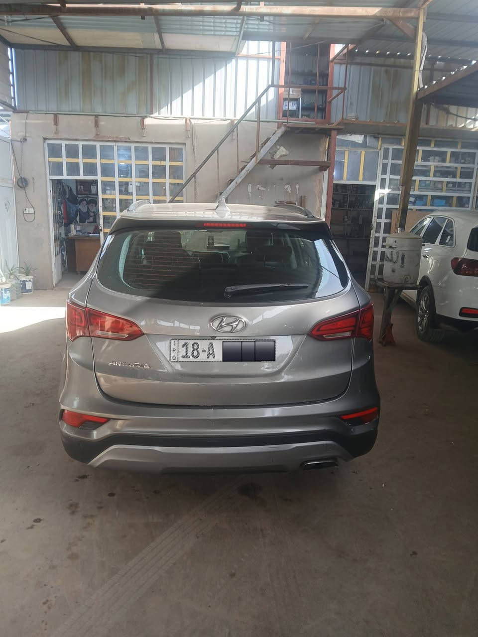 هيونداي سنتافي ١٧ وراد امريكي فول مواصفات عدا البصمة رايده ١٦٣ ورقة رقم الهاتف للأستفسار ***********  رقمها بابل في الديوانية
