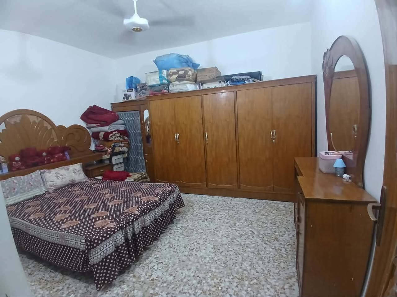 بيت للبيع 50متر،جديد غرفه صاله مطبخ تخاريج مطحنه ملحق قريه الغدير عمود ٣١٧ السعر20 مع مجال  تواصل وتساب فقط ***********
