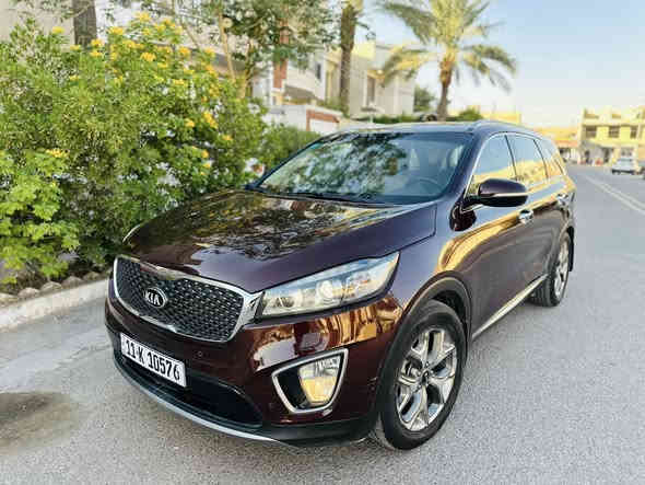 السلام عليكم 
للبيع كيا سورنتو 2016 خليجيه 
رقم بغداد ب اسمي 
فول مواصفات عده البنوراما
محرك 6 سلندر
بصمة ابواب و تشغيل 
٧ راكب 
٣ قطع تبريد 
صندوق كهرباء 
لد امامي خلفي 
زراك لايت
شاشه كبيره + كامره 
حساس امامي خلفي 
بردات جانبيه 
دوسات ليزرية
مرايات شفط + نضام ترحيب 
كشن كهرباء 
وضعيات قياده 
وباقي المواصفات 
السياره نضيفه و جاهزه مكفوله عده شخط بين جاملغ و الباب نصبغ ع كده
السعر ١٧٧ وبيه مجال بسيط 
للاستفسار ***********
