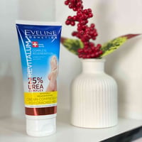 Eveline Revitalum • يوريا ٢٥% • كريم للكعوب