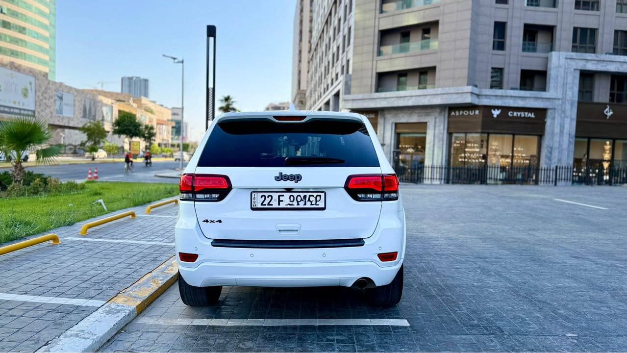 🚘 للبيع: جيب جراند شيروكي 2021 - إصدار 80th Anniversary 🚘

‎✨ بدون سبغ کلین (صار طخە یمی چان یتصلح بس انا بدلت ٣ قطع بلادی نفس اللون)
للاستفسار اتصل علی *********** بغداد, العراق

