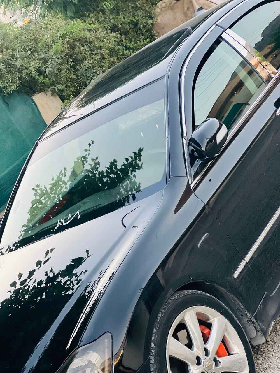 ۱۸٤ 
فووووول مواسەفات 
بەرمەجەو شوتەی سپۆرو تەرتیبات
زۆۆۆر بەقوەتە 
سەقفو عیزام بەشەرت 
یەک دیانار مەسرەفی نیە
تەبرید لەسەر سویج 
بوخارو دوکەڵە هیج کیەشەیەکی نیە 
پێشو پشت کەپس لێدرانی نیە 
بڕاوە بڕاوە  
شوین ڕانیە ***********
70گەڵاو مەجالێکیکەم Singapore
