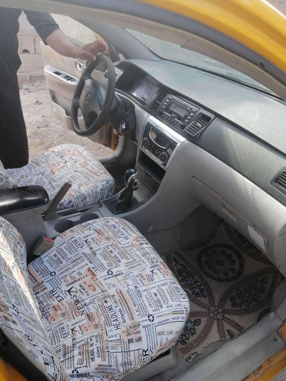 سلام عليكم سياره جيلي 2012 كير ومحرك نضيفات رقم بصرة احمر سنويه منتهيه السعر 12 ورقه وبيه مجال. الاستفسار واتساب واتصال الرقم. ***********
