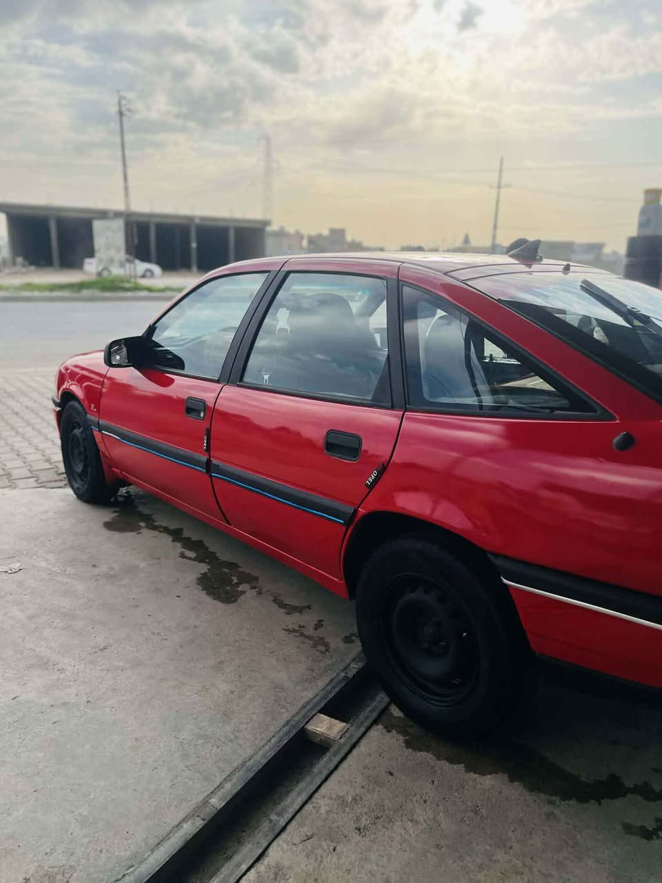 سلام عليكم سياره اوبل فكتره موديل 92 محرك 18 لا صرف لا بخار سياره كلا بشرط ما بي اي عيب رقم انكليزي سنويه جديد هزه جديد حد 30 شرط التحول مكان كركوك قرية تركلان سعر 32بي مجال رقم ***********ما متواجد خاص رقم واتساب مكلف بل نشر Singapore
