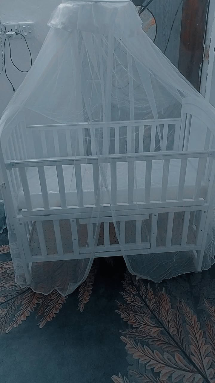 السلام عليكم
جربايه اطفال للبيع اخت الجديده نضافته100\100
تتصغر وتتكبر/ المكان بغداد
الاتصال ع هذا الرقم ***********
