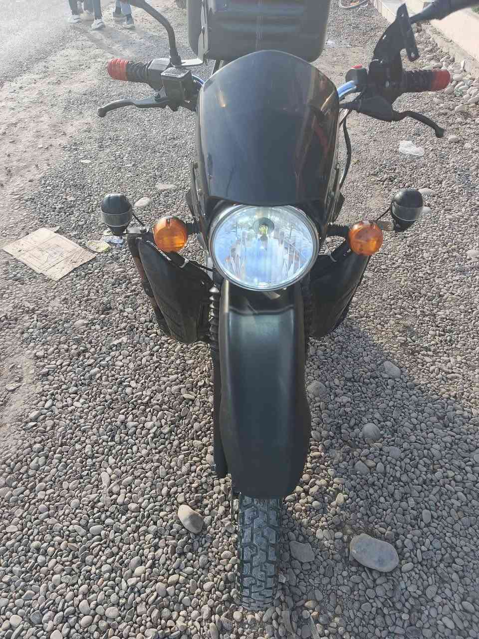 سلام عليكم بوكسر موديل 2023
مرقم بغداد ثاني يوم تحويل  *********** كلشي شغال بيه محرك بدايه دخان متصرف الستيك والف ودخان اطلع رايده مليونين وميه مكان بغداد
