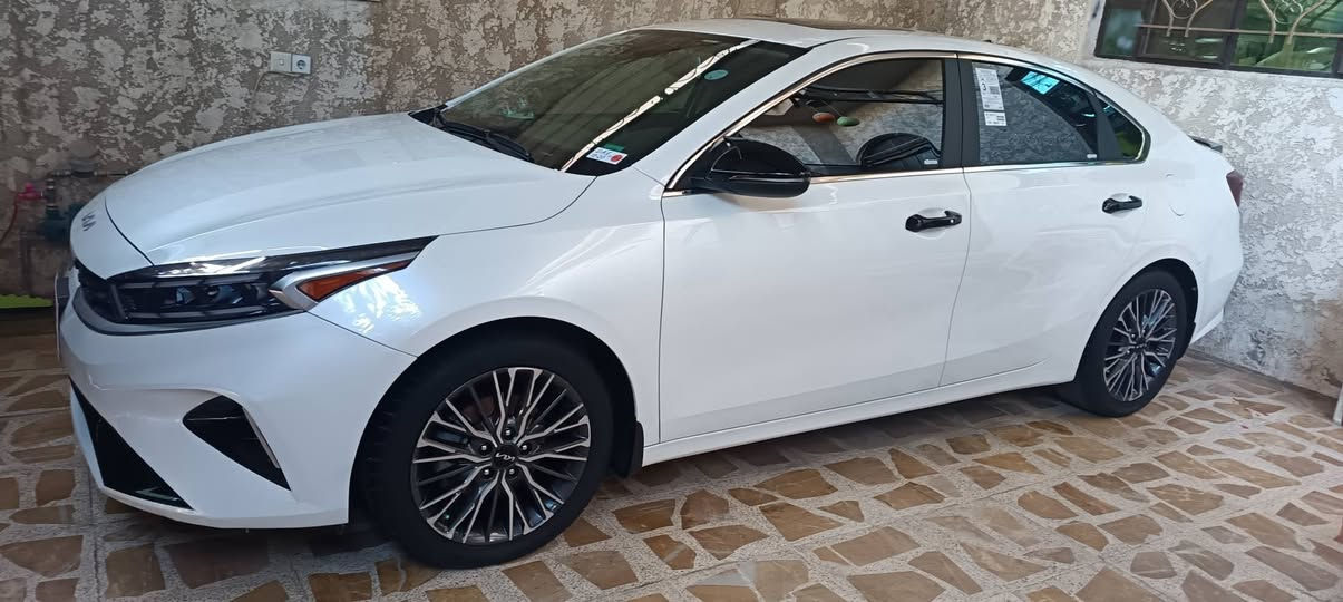 فورتي ٢٠٢٤ ابيض Ex وارد كندي
مرقم اربيل كامل بااسمي
ماشيه ٢١ الف ميل 
مواصفات فول بدون بصمة
فتحة سقف
كشنات تدفئه
ستيرن تدفئة
شحن وايرليس
تبريد قطعتين
رادارات امامي جانبي وخلفي
اشاير بل مري
شاشة تدعم اللغة العربية
سياقه ذاتيه
تحديد مسار
كشنات مخمل
لايتات ٣ عدسات ليد
بك لايتات ليد 
رقم الشاصي مرفق مع الصور
الظرر تعديل PDR بالجاملغ الخلفي
سيارة بحالة الوكالة 
صيانة
دهن وفلاتر مبدل جديد بولش
للاستفسار التواصل ع الرقم او واتساب
*********** كورك واتساب 
*********** زين
