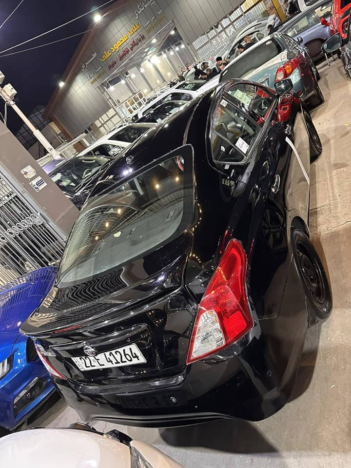 نیسان فیرسا 
مودیل 2016
2پارچەی بویاخە
رەقەم وسەنوی نویە
گیرو مەکینەی بەشەرتە تەقەورەقەی بەشەرت
ناونیشان هەولیر
ژ،م *********** أربيل, العراق
