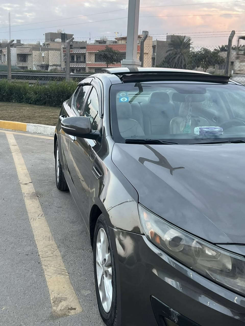 السلام عليكم
اوبتما 2012 وارد امريكي للبيع فقط 
فول مواصفات 1/1 لمتداعلى فئة مكينه 2400 
رقم بغداد باسمي هزة ورقم جديد 
حادثهاا بابين وجاملغ خلفي جهة السكن 
مواصفات بنراما 
كشنات كهرباء وتدفأة وتبريد 
بصمه تشغيل وابواب 
الستيرن هيتر 
تبريد قطعتين
مري شفط واشاير 
سماعات ودمام انفنتي بلاد 
شاشة بلادية كار بلي 
نضام ايكو وكروز سرعة 
دبل اكزوز 
مكينه وكير وتبريد وصدر كلهاا جاهزة وبدون نقص 
عارضهاا 110 وبيهاا مجال قليل وسونارهاا بالمنشور 
مكانهاا بغداد ***********
