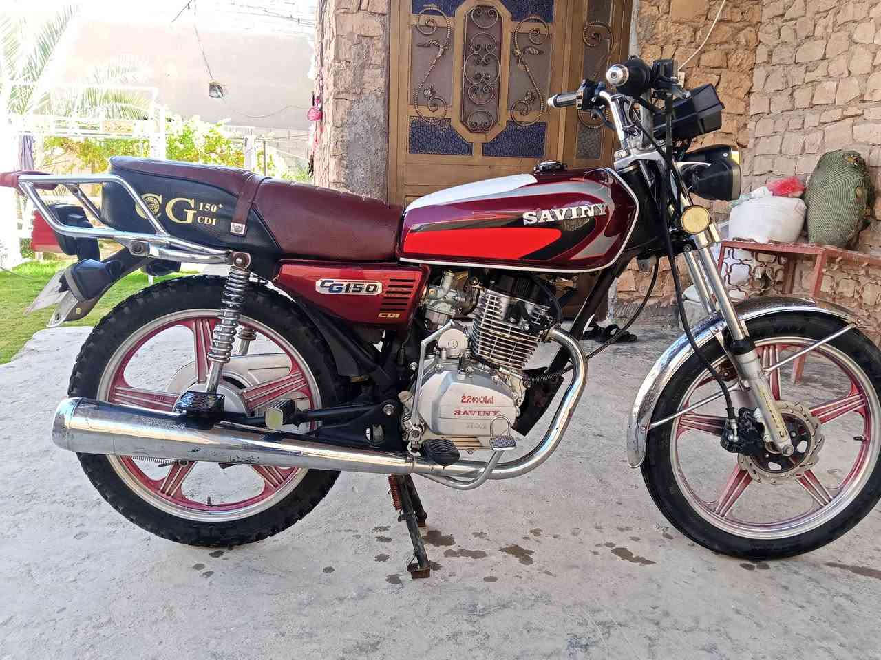 سلام عليكم اعادة النشر بسبب الوعود الكاذبة 
سيفان 21 نضافه كدام العين قيم
باليحبه الله يرهم بيع ويرهم 
مراوس حسب القناعه
المكان سعده الرقم ***********
