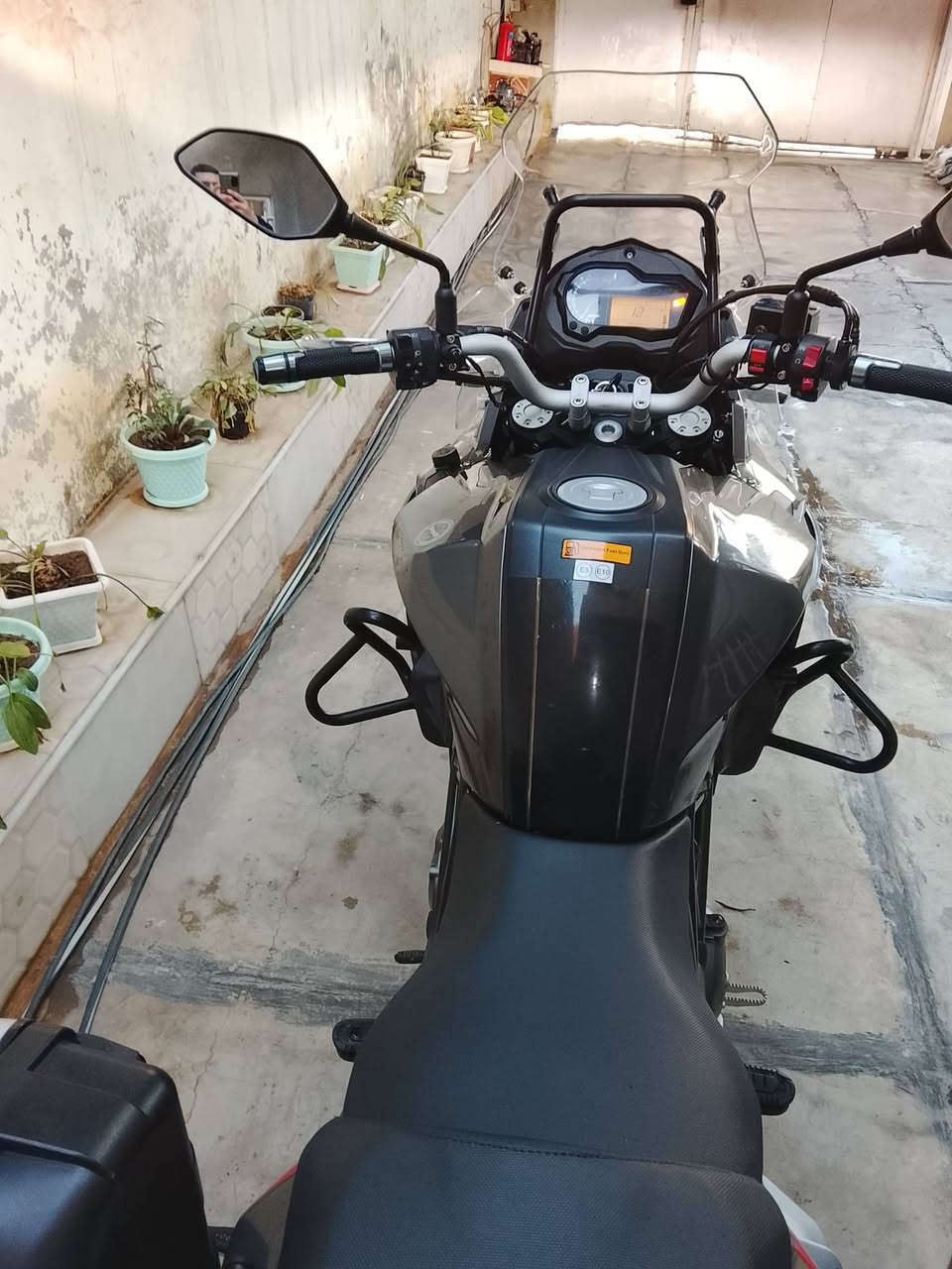 بنلي 502TRK
موديل 2021
ماشيه 10.000.KM
وارد اليابان الدراجة رمبه مزاد بدون رقم 
الدراجه بوضع الوكاله وكلش نضيفه 
للبيع وبسعر مناسب للاستفسار الاتصال 
***********
