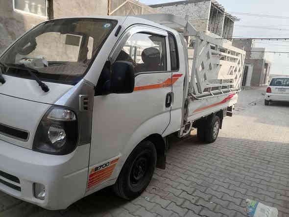 كيا بنكو 2700 رقم ديالى
موديل 2016 
لون ابيض  
كفاله عامه
شاصيها ومكينتها فول نظافه مكفول
 السنويه متجدده وتنتهي 2028
ارقامها الجديده طالعه ووصل الارقام موجود بس تروح تستلمهن 
الصدر جديد ، دسكات جدد
تخم تايرات قبل 3 اسابيع متبدلات 
السياره فول نظافه بس بيها صبغ بالجانب الايمن صغير مثل ما موضح بالصوره 
السعر 115$
الرقم ***********
