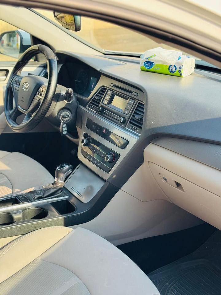 السلام عليكم
للبيع سوناتا (2017) رقم دهوك انكليزي السياره بسم عربي
شرط المداور ! جاهزه من كلشي مكينه وكير مكفولات حداديه تخم تاير مكفولات بيه فقط باب السايق مبدل . سونارها مرفق مع الصور السعر (130) بي مجال مكانها بالحله (***********)
