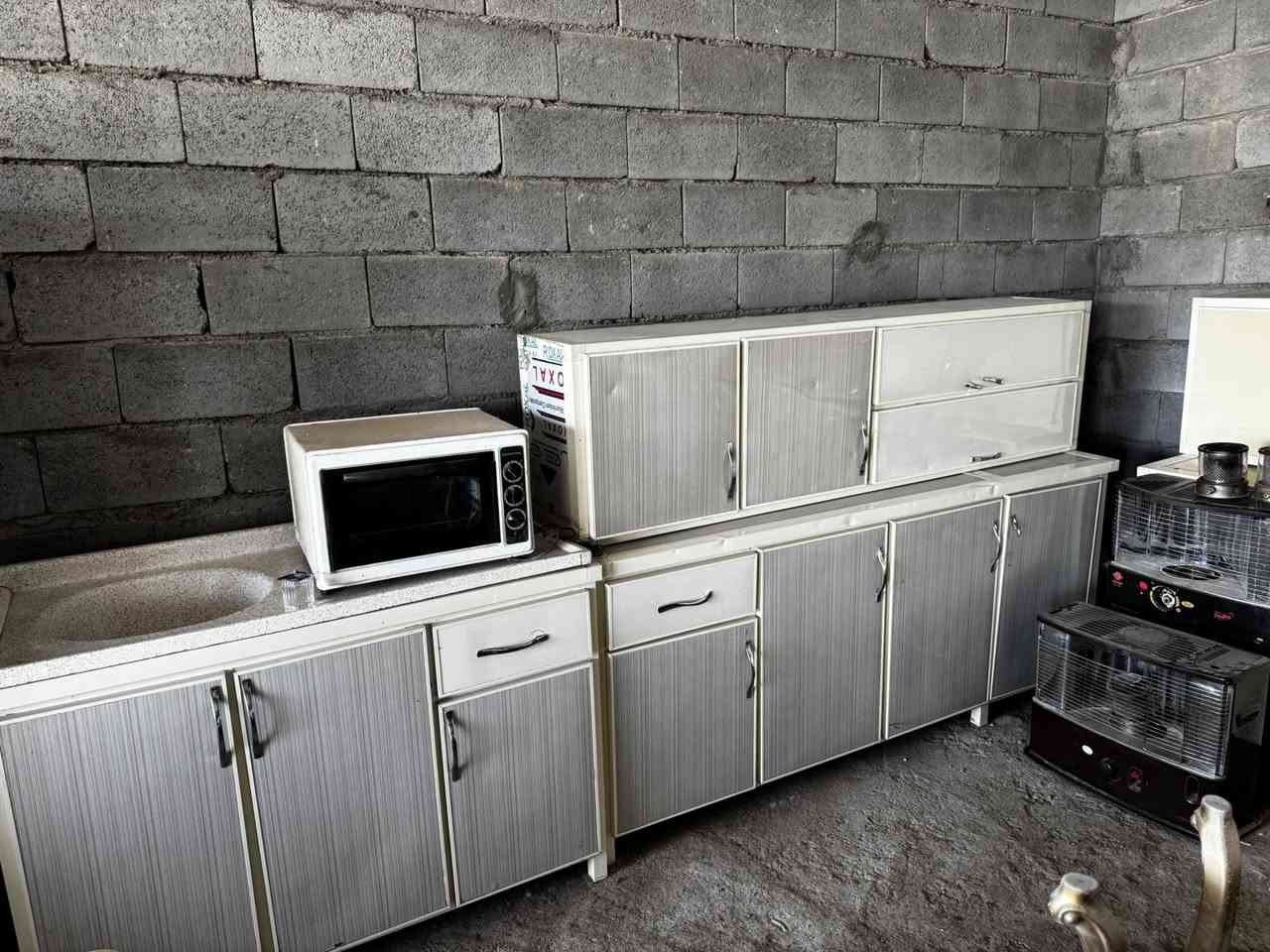 يالله اغراض منزليه باله فول نضافه اسعار مناسبه جدا شنو اتريد متؤفر الخاص مفتوح اتصال ***********واتساب المكان تقاطع السايلو تقاطع بيت سيد اربيع
