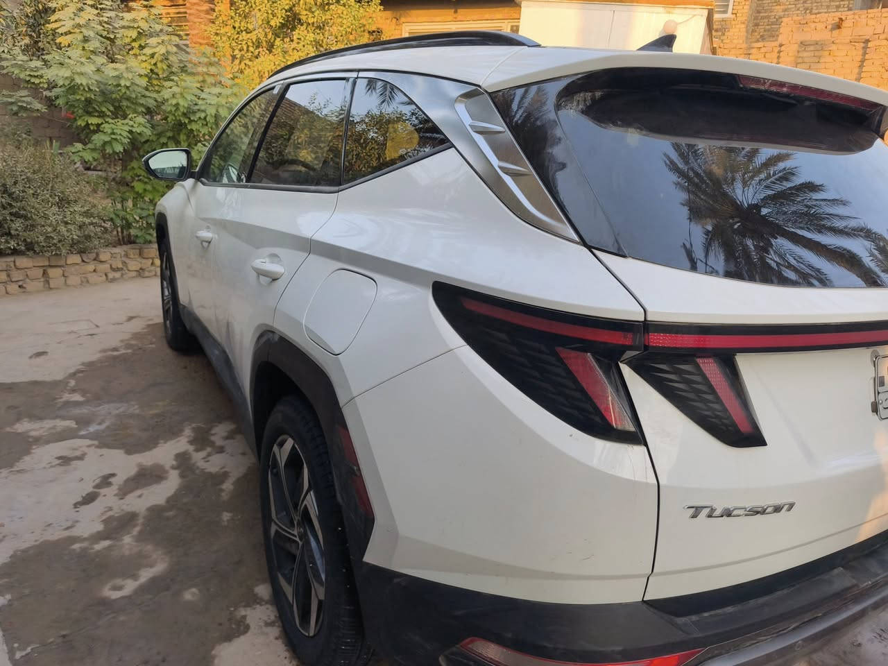 السلام عليكم توسان لمتد ابيض داخل ابيض 2023 بدون رقم  ماشيه 13 ميل بجم كبس بيه بابين صبغ ومكانين تعديل بارد السياره جديده مواصفات 🔥
بنوراما كشن كهرباء تدفئه تبريد 4 كامرات تقديم وترجيع بالريموت شتريد مواصفات بيه معروفه مواصفات اللمتد   مكاني حله  
*********** بي واتساب
