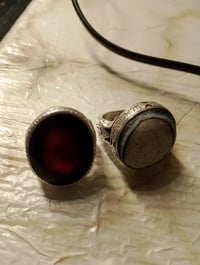 محابس عقيق يماني • صياغة البحرين • جزع بقراني خشن