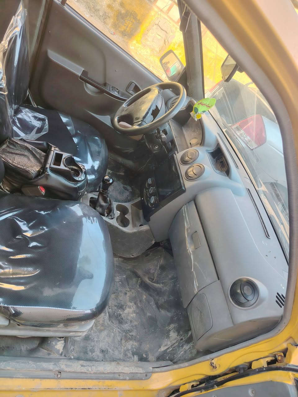 السلام عليكم سايبه موديل 12 السعر 30 وبيها مجال*********** مكاني كربلاء عمود 128 يم جامعه فرحه
