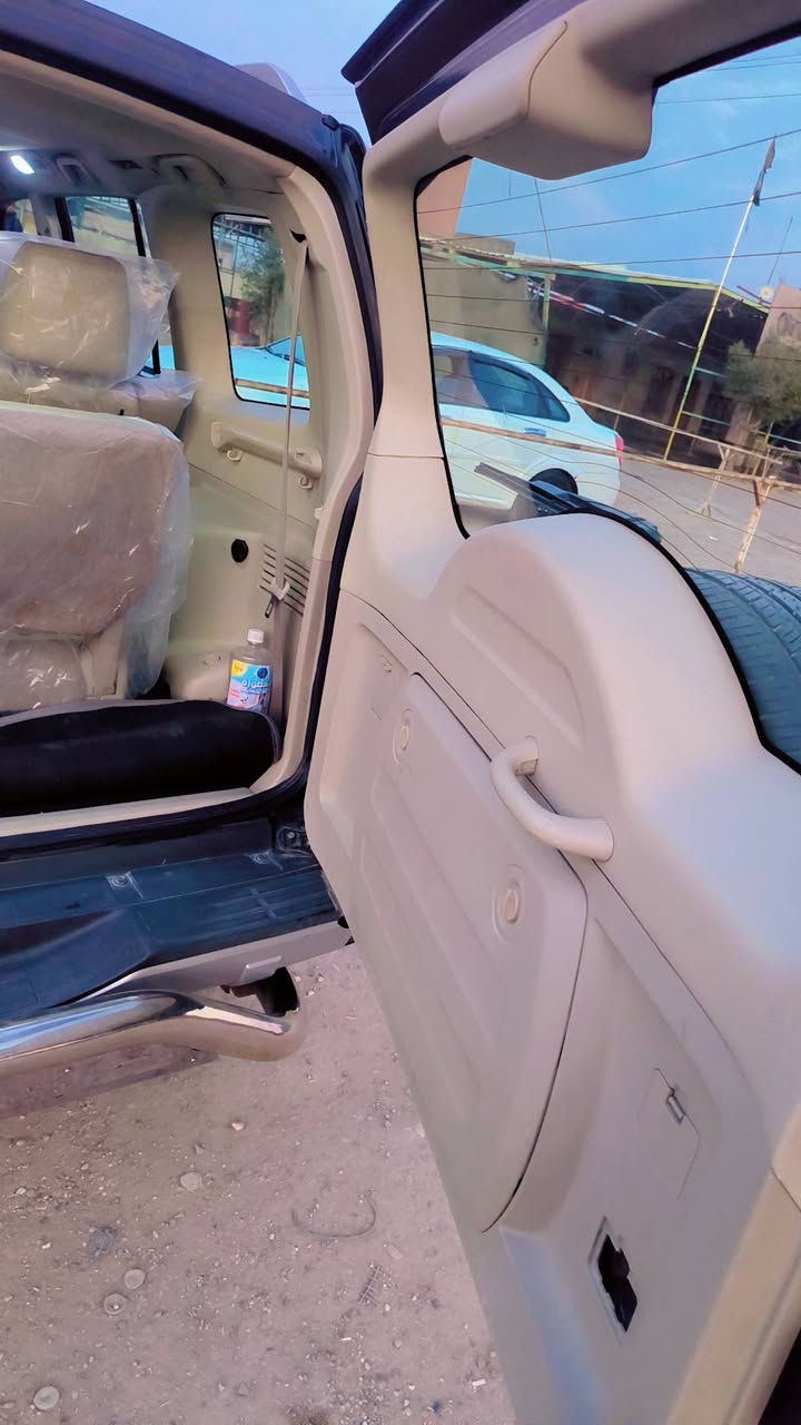 السلام عليكم بيع سريع تم تنزيل السعر باجيرو مكفوله وجديده رقم بغداد تحويل جديد موديل 8 وارد سعودي اعلى فئه دواخل جديده سياره نظيفه كشن كهربيّ تبريد 3قطع ثلاجه جكمجه حساسات لايت زنون ابيض ترحيب مري شفط زنون لايت حساس سياره على وضع الشركه ماشيه 280 بيع او امراوس خاص مكاني كربلاء المقدسة  رقم *********** شاري امراوس اتفضل خاص وابخدمتك بدون وعود كاذبه
