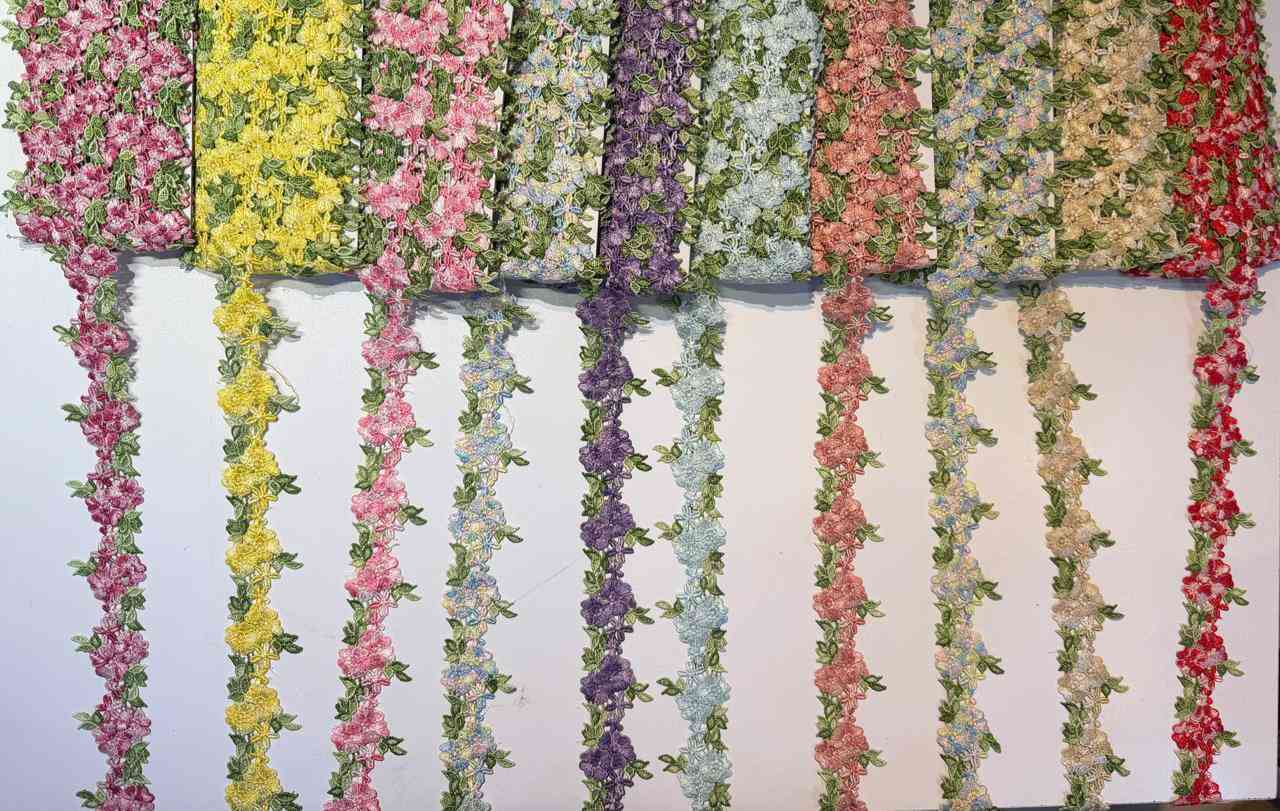 اللهم صل وسلم وبارك على سيدنا محمد وعلى آله الطاهرين وصحبه أجمعين. أود أن ألفت انتباه متابعي صفحة خرازيه وكماليات علاء حديد إلى أن هناك تشكيلة مميزة من الكيبورات بريسم حديقه التي وصلت حديثًا، فهناك موديلات جديدة رائعة تتناسب مع مختلف الأذواق، وتتلاءم مع الأجواء العصرية لمحبي عالم التصاميم الحديثة. هذه الكيبورات تقدم تجربة استخدام فريدة وقد تذهلك بتصميمها وخصائصها المبتكرة.
العنوان بابل.. الحمزه الغربي. سوق الذهب. مقابيل صيدليه ابتسام الصفار.. 
للتواصل واتساب ***********//‏‪***********‬‏
توجد خدمه توصيل 
متابعه للبيج
