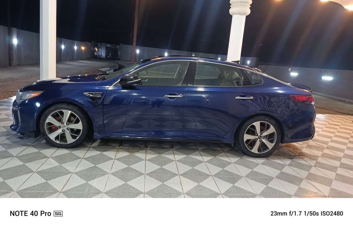 ***********(السعر 137 وبيها مجال)
كيا اوبتما 2018. SX
الحادث موجود 
مواصفاتها مواصفات ال sx المعروفه السياره فول للخير
